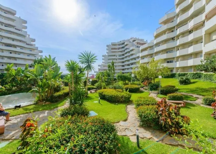 Benalbeach Smart Suite